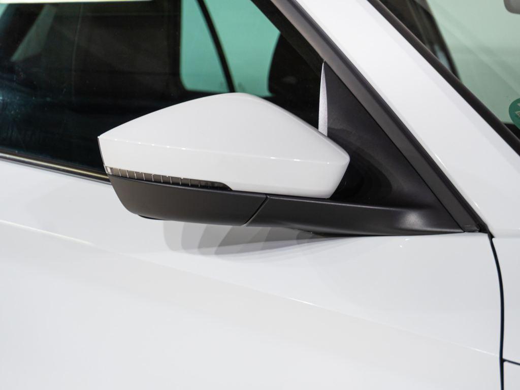 Skoda Kamiq 1.0 TSI Selection 85 kW (115 CV) - 9