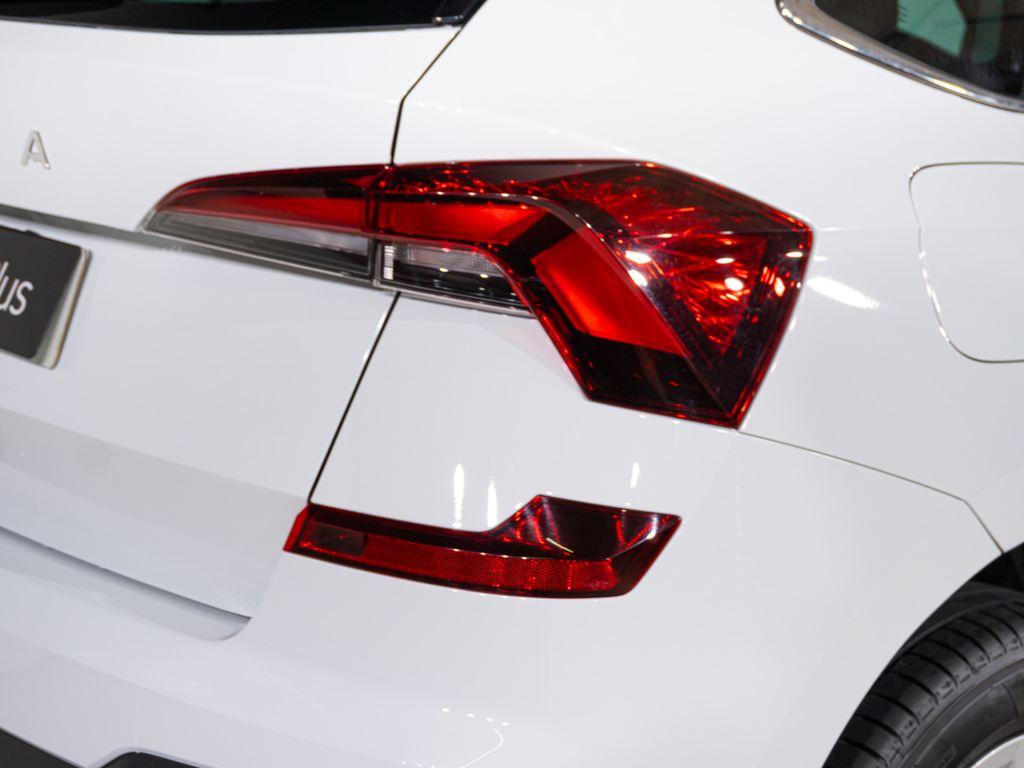 Skoda Kamiq 1.0 TSI Selection 85 kW (115 CV) - 10