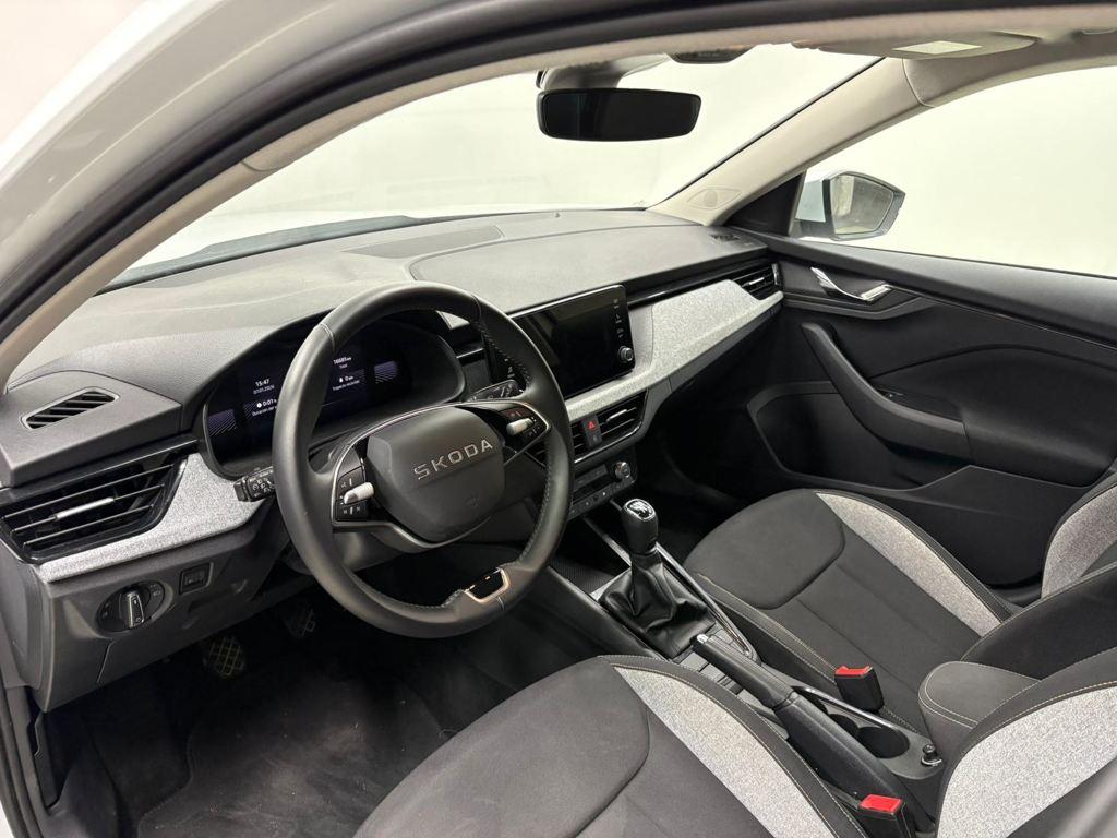 Skoda Kamiq 1.0 TSI Selection 85 kW (115 CV) - 9