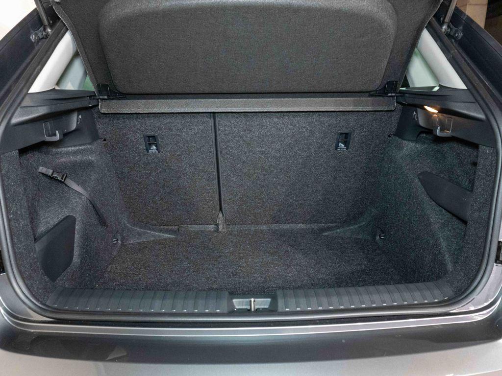 Skoda Kamiq 1.0 TSI Selection 85 kW (115 CV) - 6