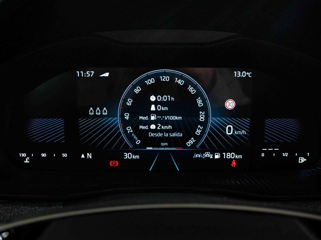 Skoda Kamiq 1.0 TSI Selection 85 kW (115 CV) - 11