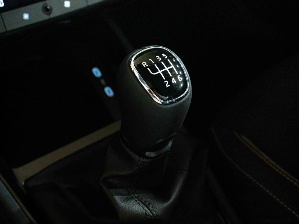 Skoda Kamiq 1.0 TSI Selection 85 kW (115 CV) - 14