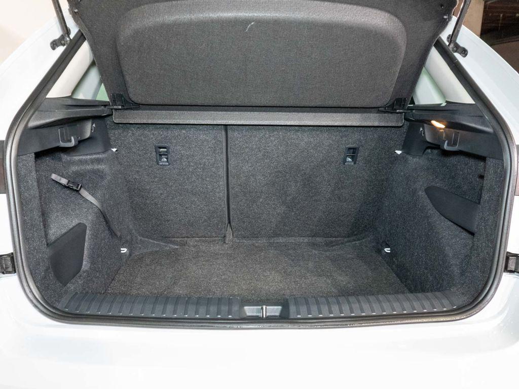 Skoda Kamiq 1.0 TSI Selection DSG 85 kW (115 CV) - 6