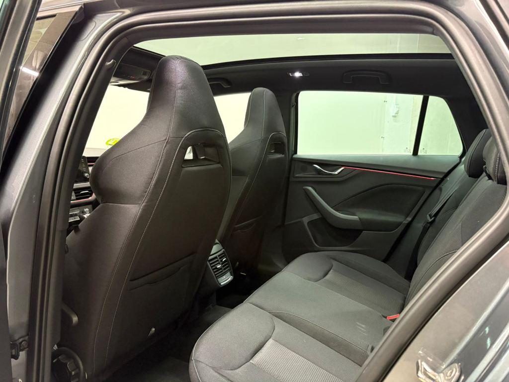 Skoda Scala Design 1.0 TSI DSG 85 kW (115 CV) - 11