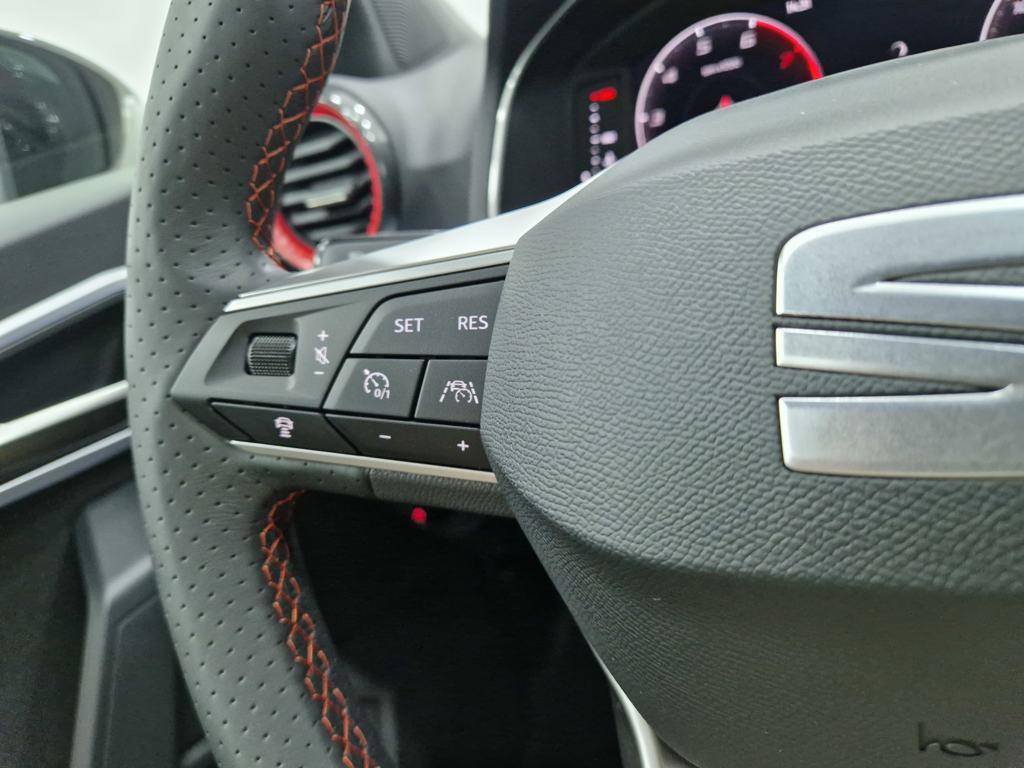 SEAT Arona 1.0 TSI FR Special Edition 85 kW (115 CV) - 9