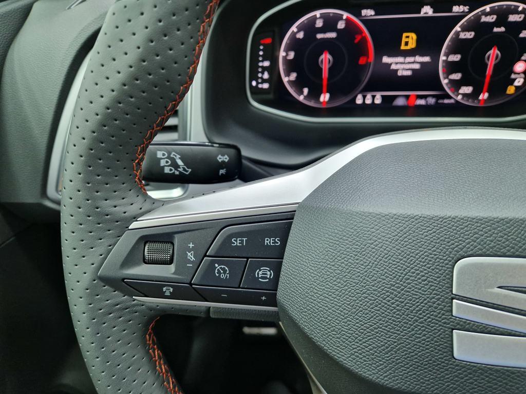 SEAT Ateca 1.5 TSI S&S FR Special Edition 110 kW (150 CV) - 11