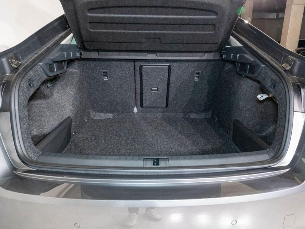 Skoda Octavia 1.5 TSI m-HEV Selection DSG 110 kW (150 CV) - 6