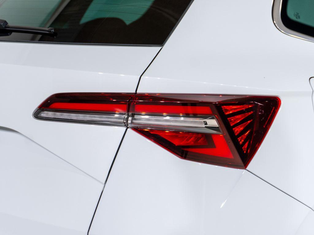 Skoda Karoq 1.5 TSI ACT Selection DSG 110 kW (150 CV) - 10