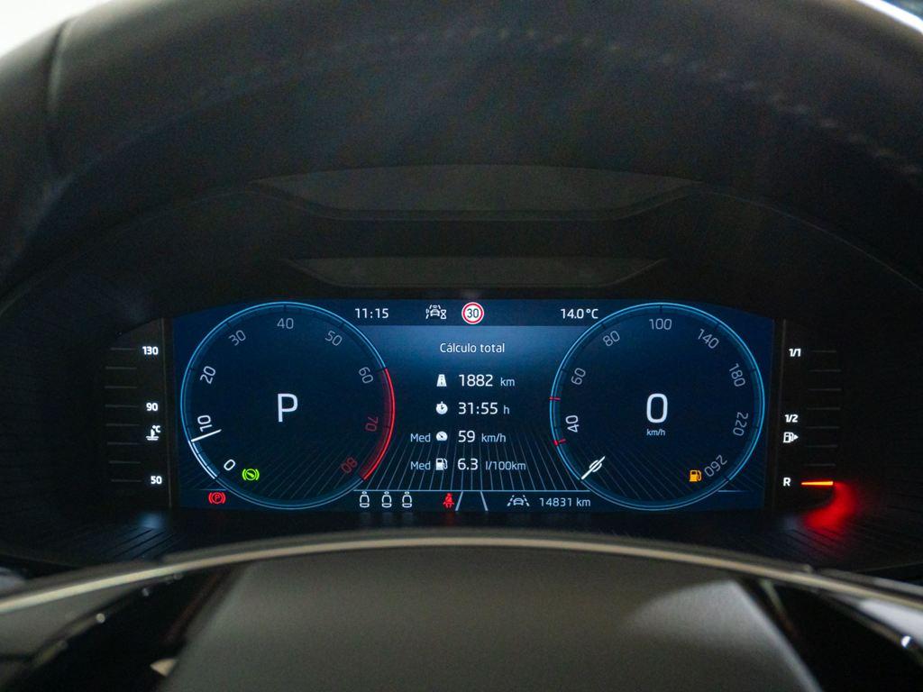 Skoda Karoq 1.5 TSI ACT Selection DSG 110 kW (150 CV) - 13