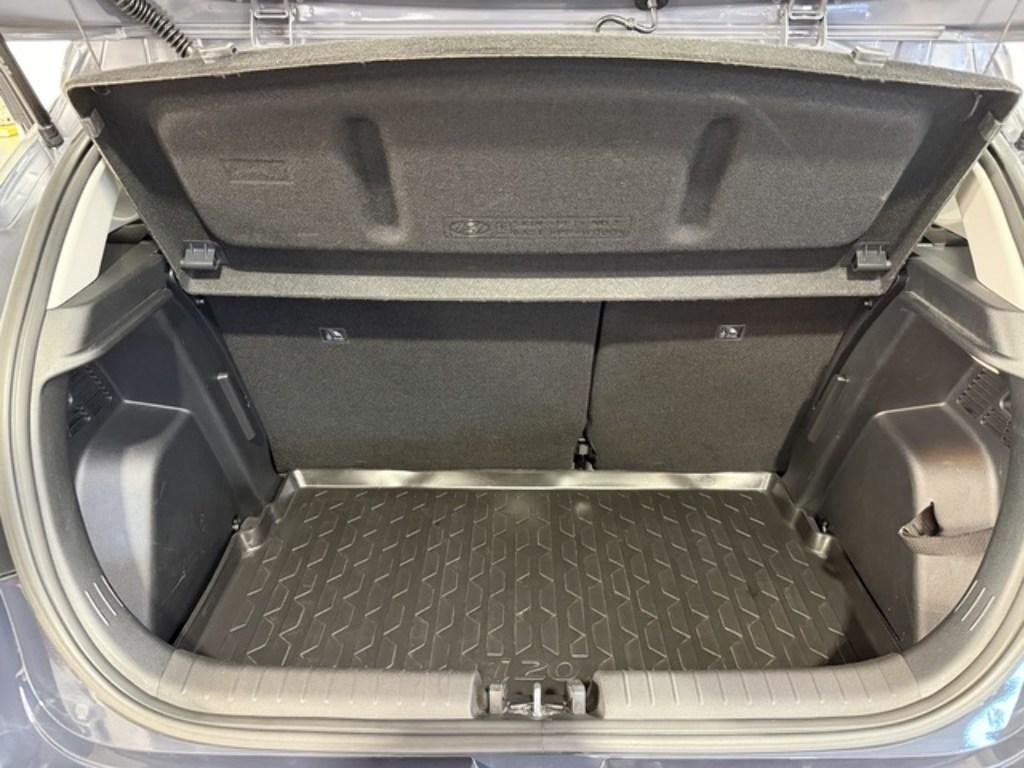 Hyundai i20 1.0 TGDI Tecno 74 kW (100 CV) - 6