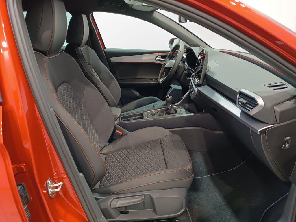 SEAT León 1.5 TSI S&S FR 25 Aniversario 85 kW (116 CV) - 4
