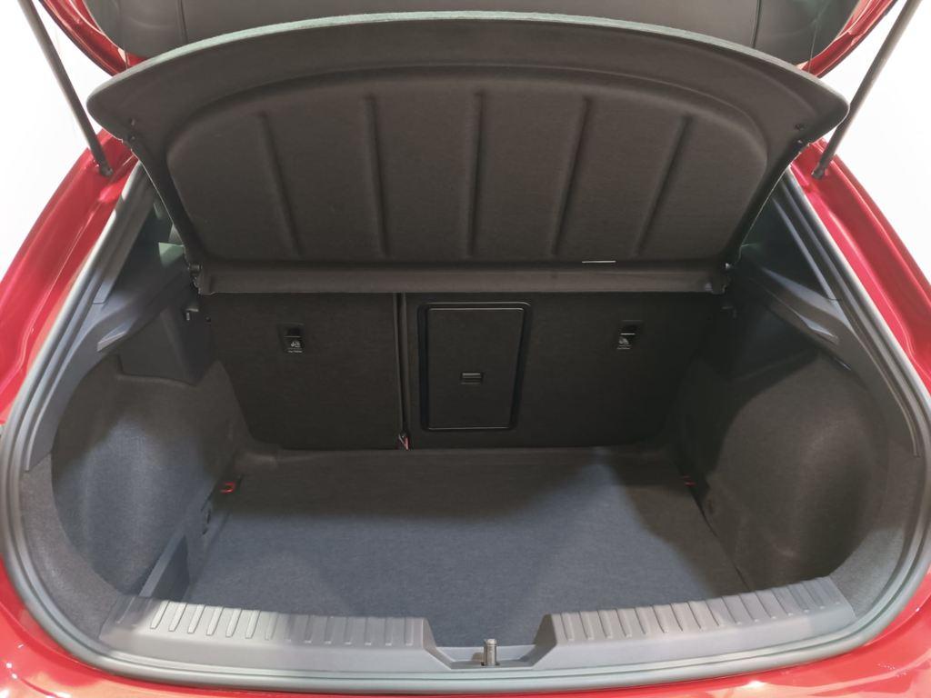 SEAT León 1.5 TSI S&S FR 25 Aniversario 85 kW (116 CV) - 6