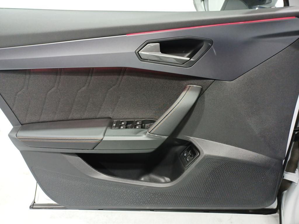 CUPRA Formentor 1.5 TSI e-Hybrid DSG 150 kW (204 CV) - 14