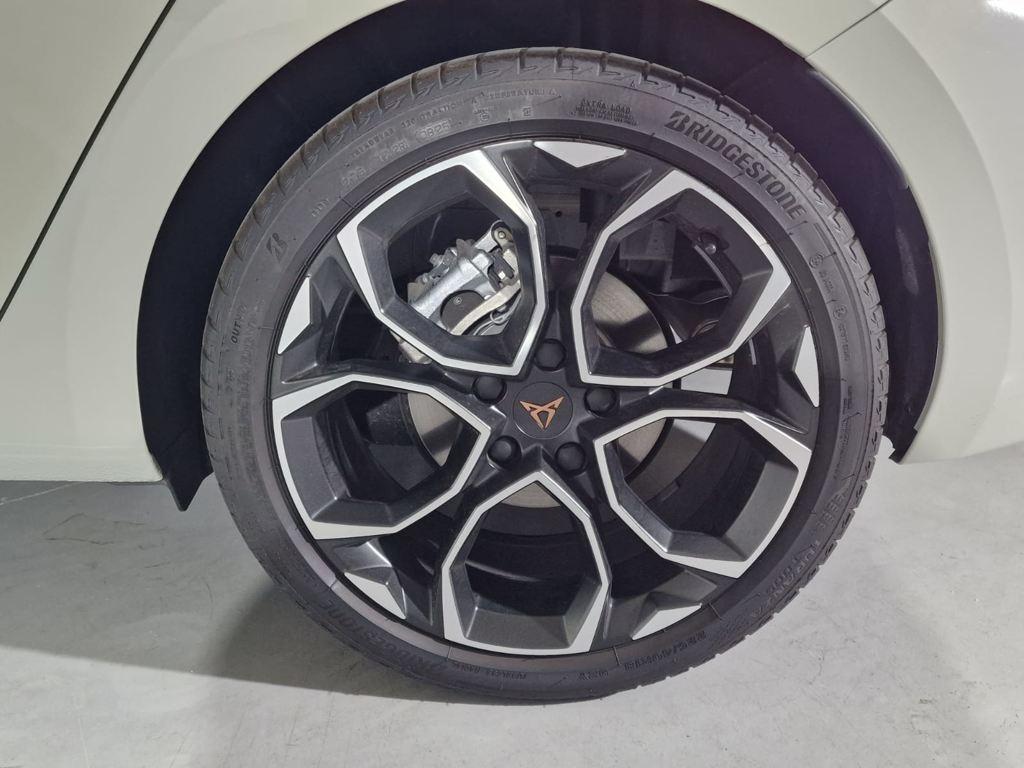 CUPRA León 1.5 TSI e-Hybrid 150 kW (204 CV) DSG - 7