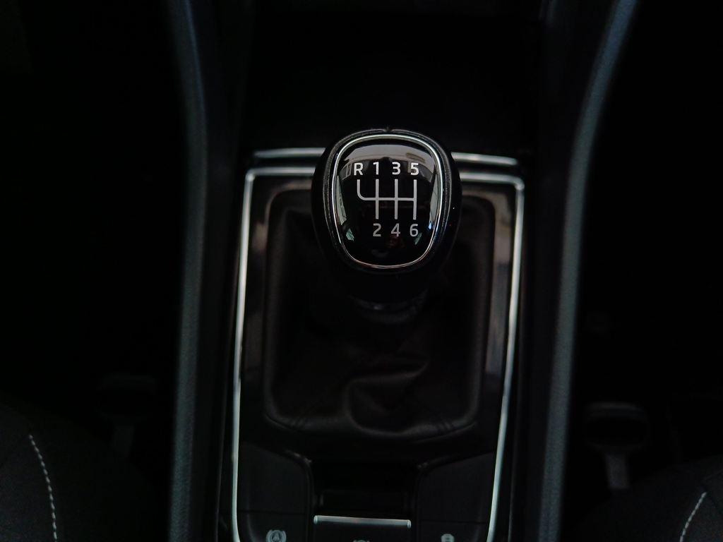 Skoda Karoq 1.5 TSI ACT Ambition 110 kW (150 CV) - 18