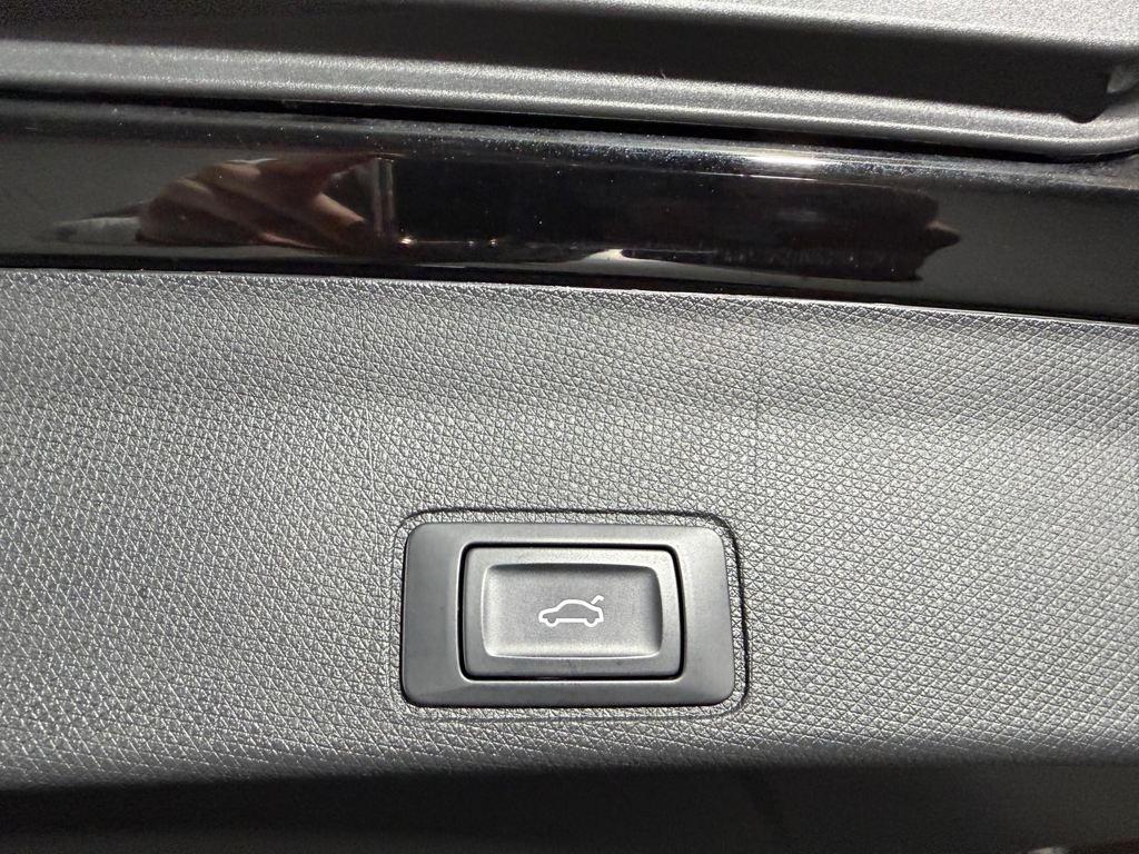 CUPRA Terramar 1.5 TSI e-Hybrid DSG 150 kW (204 CV) - 8