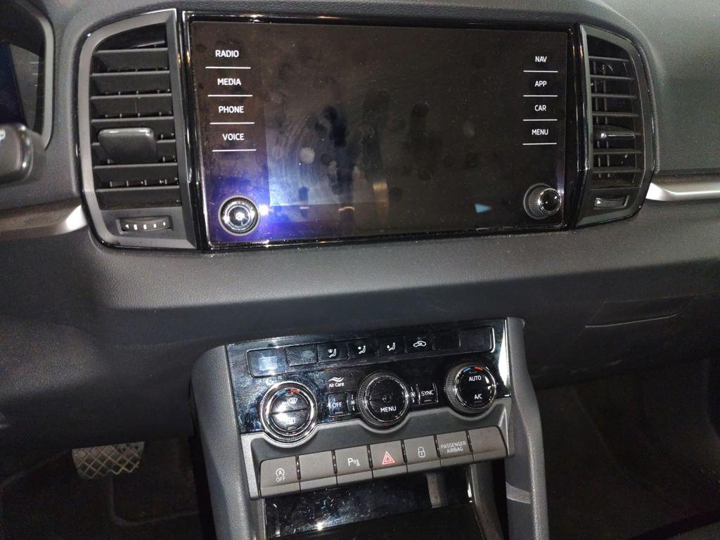 Skoda Karoq 1.5 TSI ACT Selection DSG 110 kW (150 CV) - 17