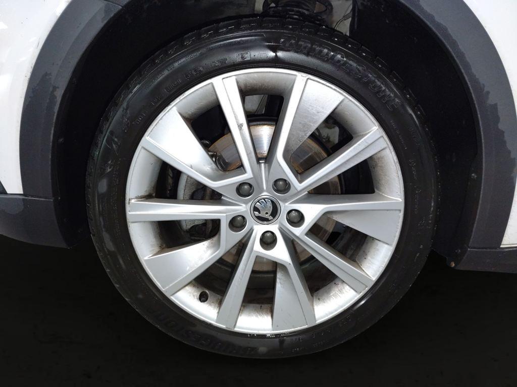 Skoda Octavia Combi 2.0 TDI Scout 4x4 DSG 110 kW (150 CV) - 7