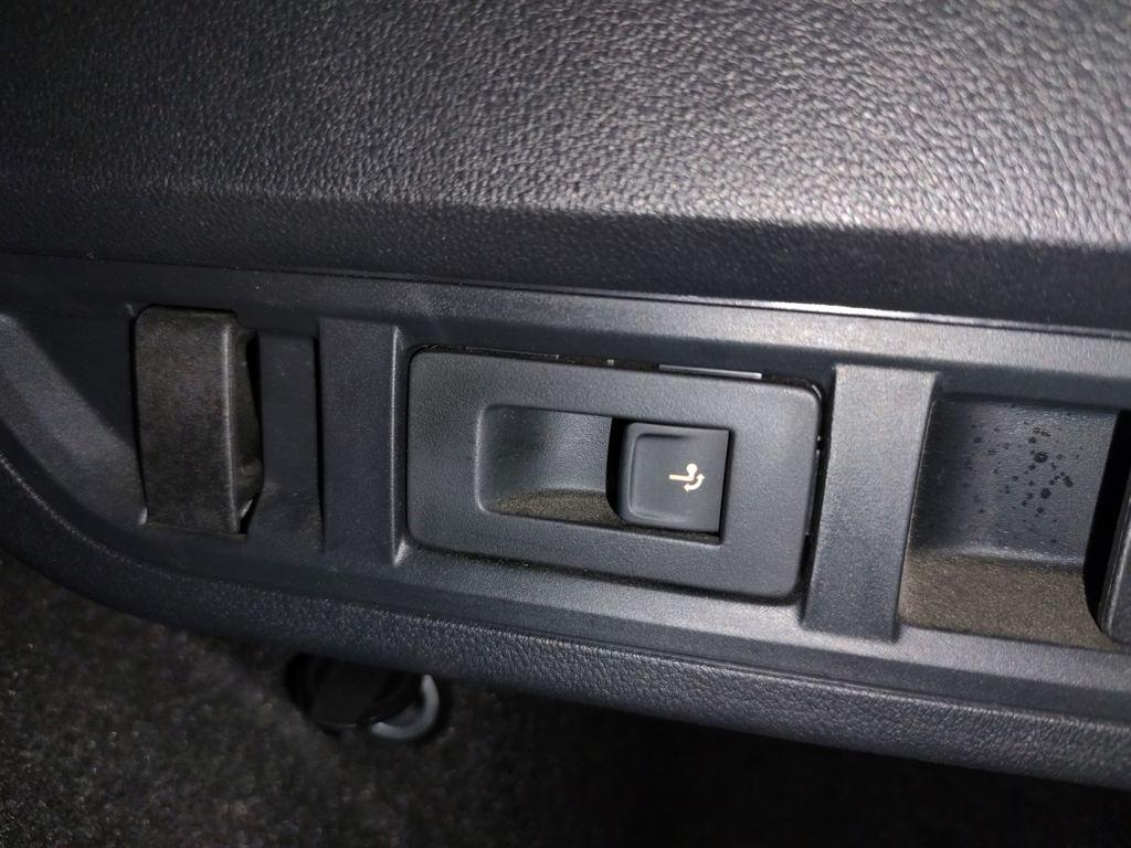 Skoda Octavia Combi 2.0 TDI Scout 4x4 DSG 110 kW (150 CV) - 15