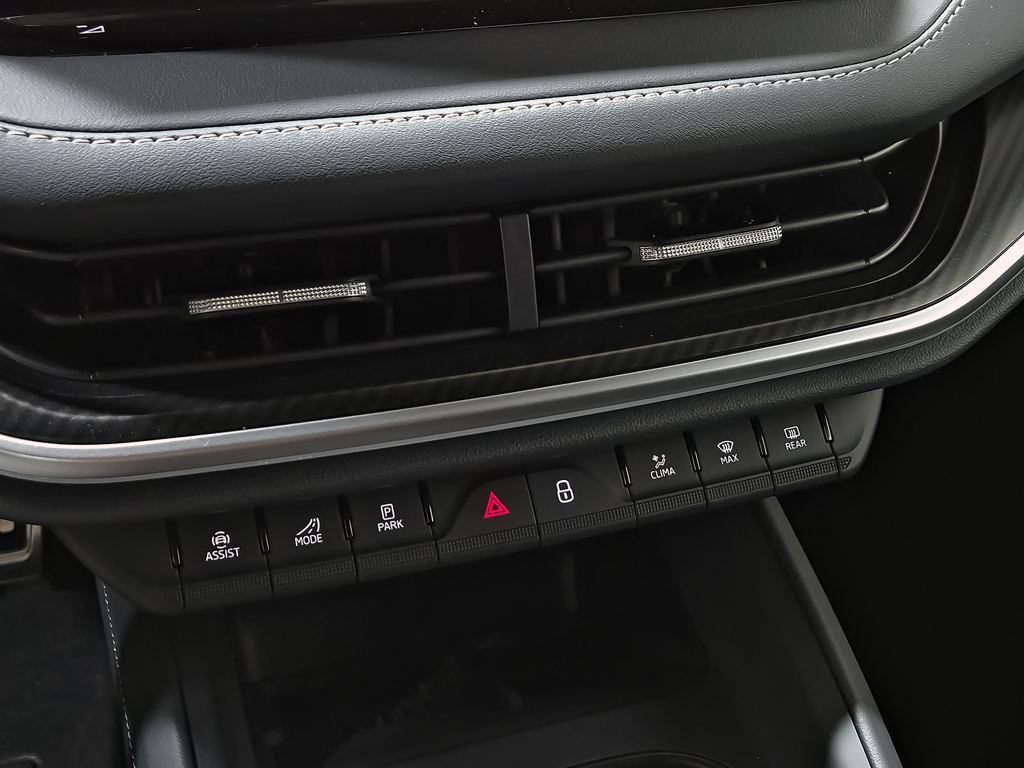 Skoda Elroq 63 kWh Sportline 150 kW (204 CV) - 18