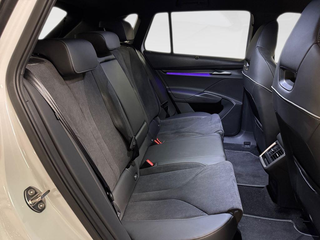 Skoda Elroq Sportline 85 82 kWh 210 kW (286 CV) - 5