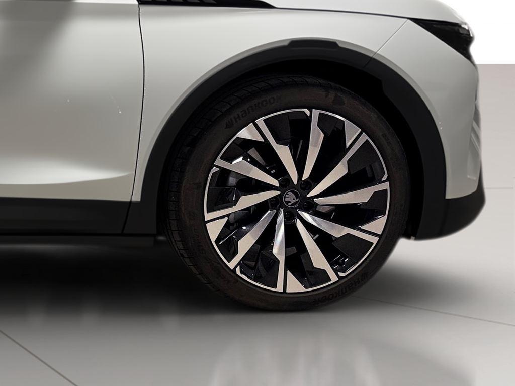 Skoda Elroq Sportline 85 82 kWh 210 kW (286 CV) - 7