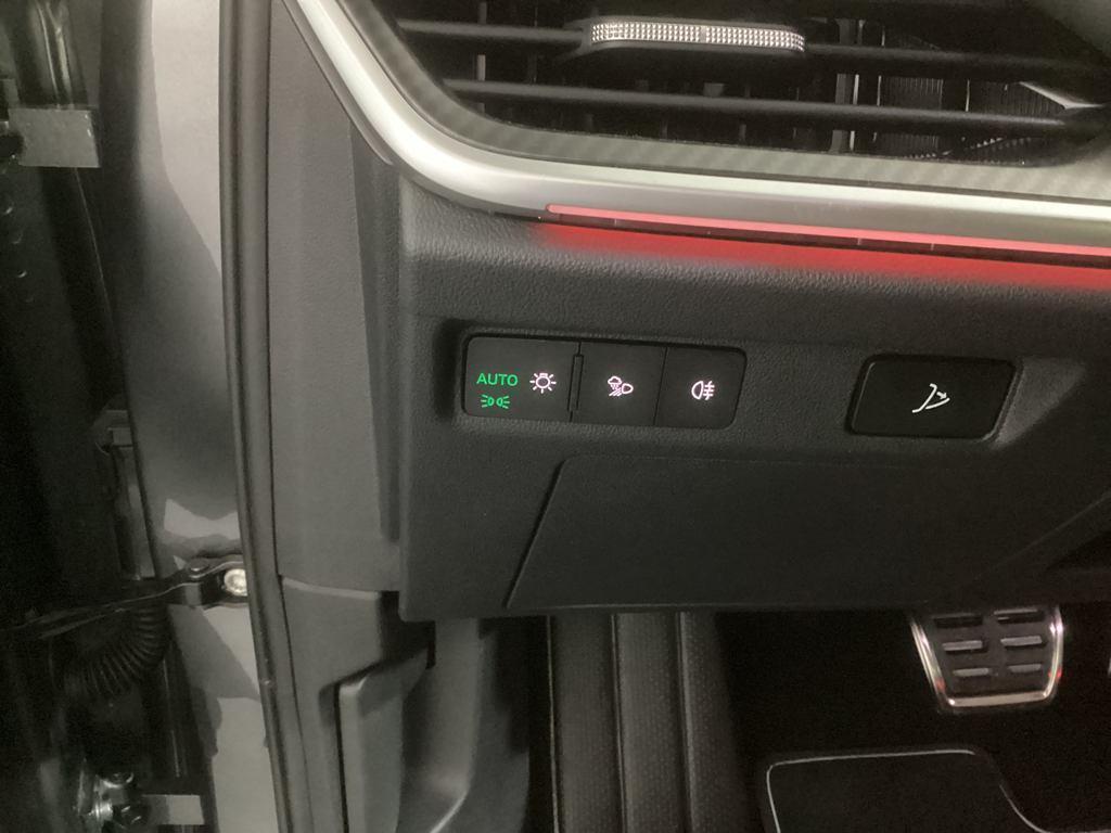 Skoda Elroq Sportline 85 82 kWh 210 kW (286 CV) - 18