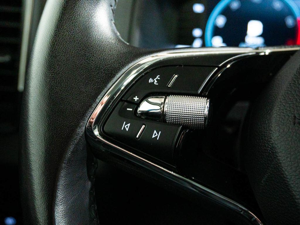 Skoda Karoq 1.5 TSI ACT Ambition 110 kW (150 CV) - 11