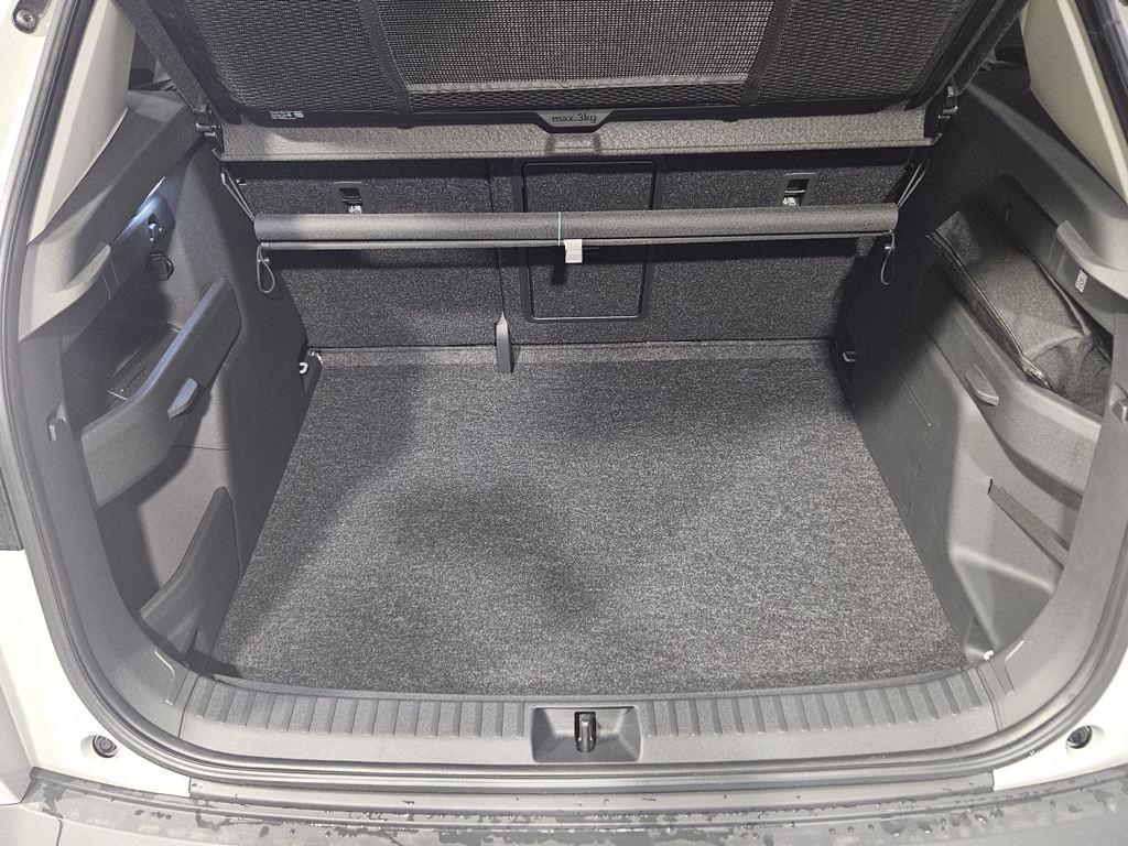 Skoda Elroq 60 63 kWh 150 kW (204 CV) - 6