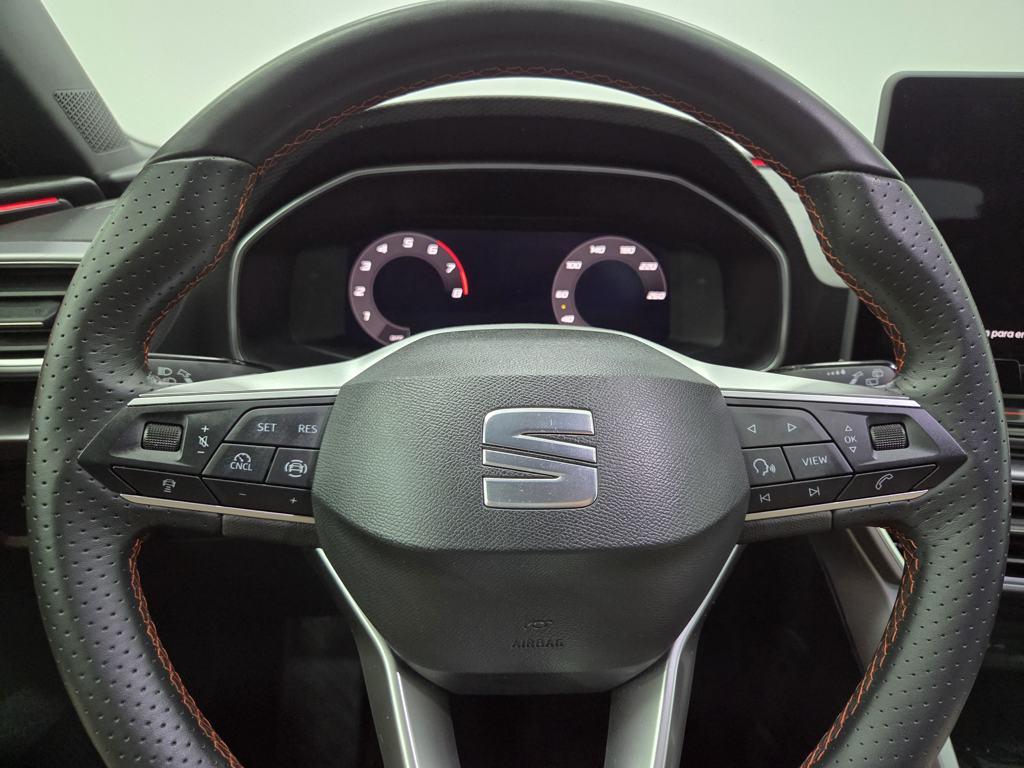 SEAT León 1.5 TSI S&S FR Special Edition 85 kW (116 CV) - 9
