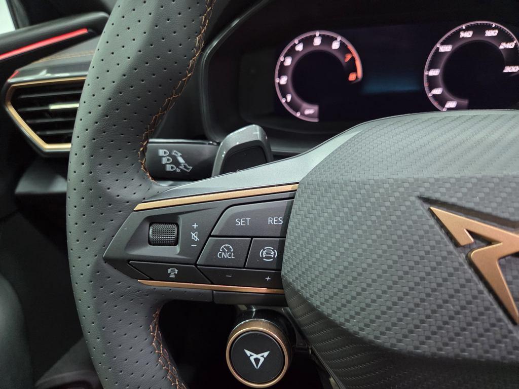 CUPRA Leon Sportstourer 1.5 eTSI DSG 110 kW (150 CV) - 10