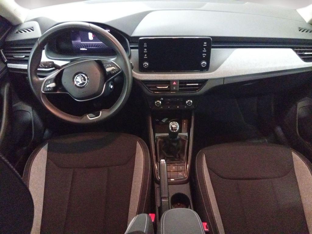 Skoda Kamiq 1.0 TSI Selection 85 kW (115 CV) - 3