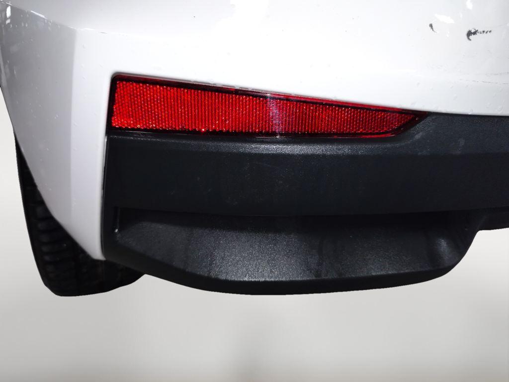 Skoda Fabia 1.0 TSI Active 70 kW (95 CV) - 9