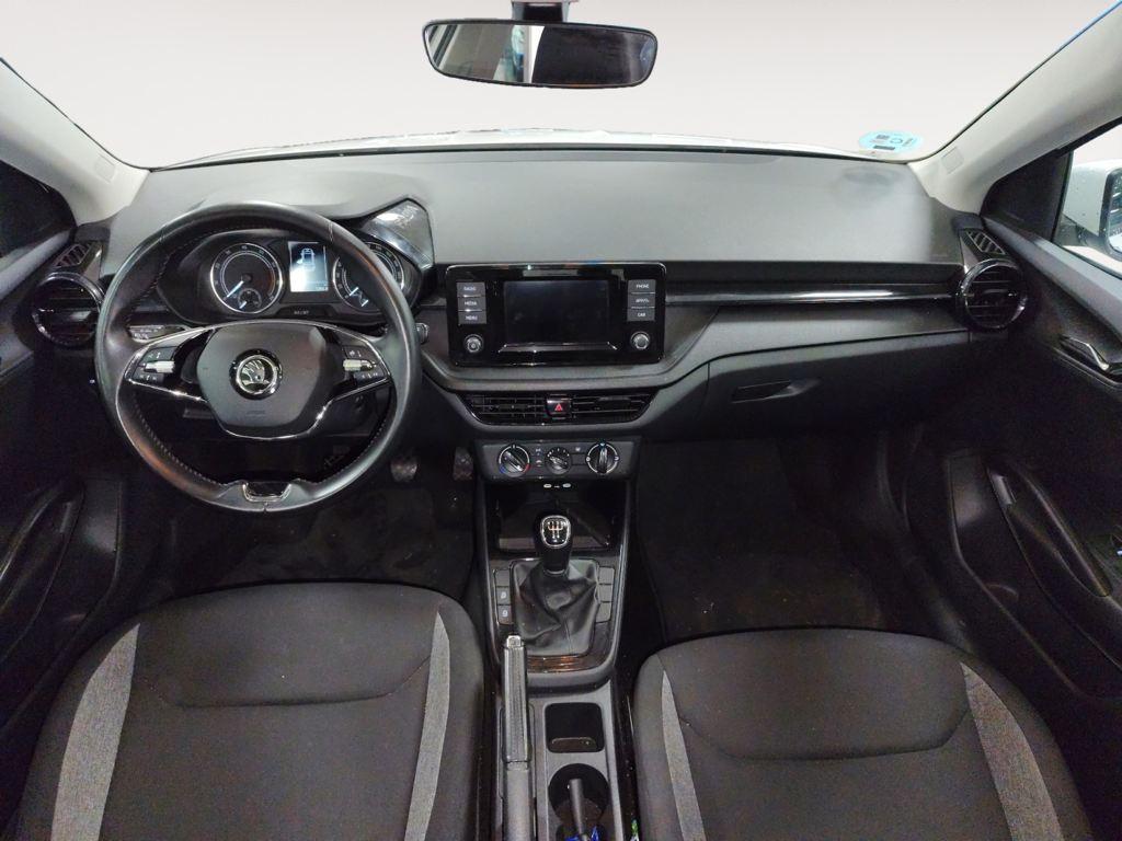 Skoda Fabia 1.0 TSI Active 70 kW (95 CV) - 3