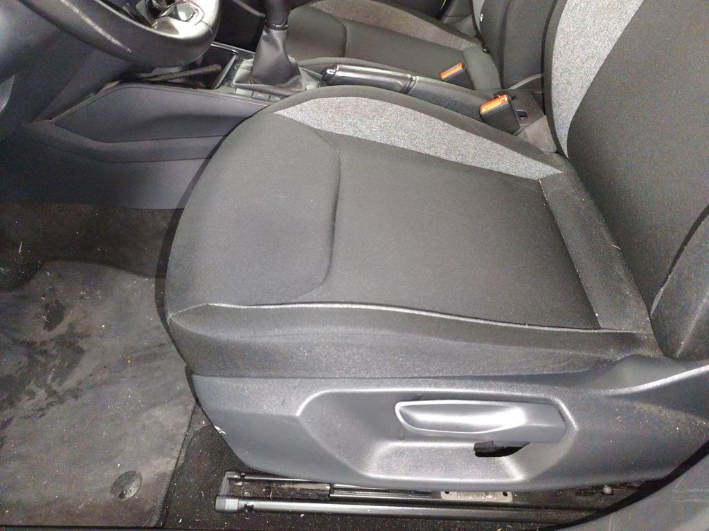 Skoda Fabia 1.0 TSI Active 70 kW (95 CV) - 12