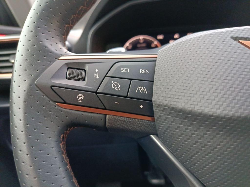 CUPRA Formentor 1.4 e-Hybrid DSG 150 kW (204 CV) - 8