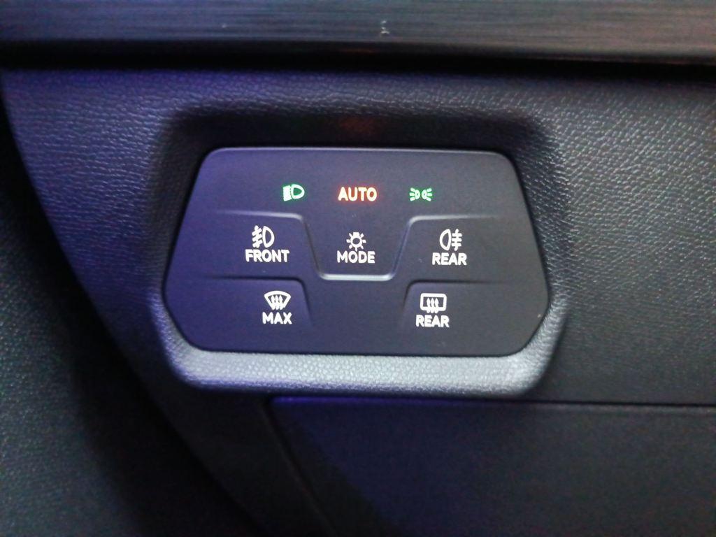 CUPRA Formentor 1.4 e-Hybrid DSG 150 kW (204 CV) - 11