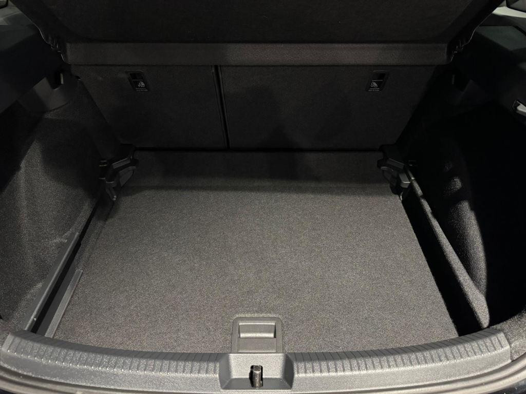 Volkswagen Taigo R-Line 1.0 TSI 81 kW (110 CV) - 6