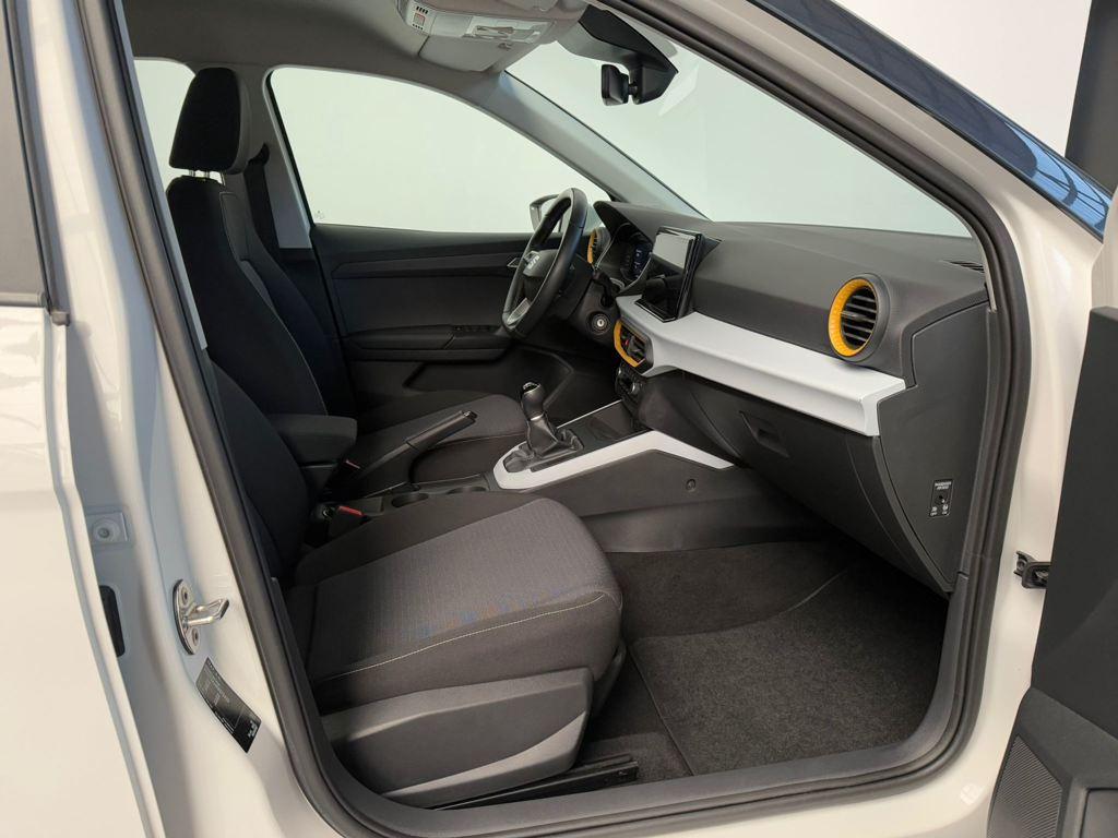 SEAT Arona 1.0 TSI Style XM DSG 85 kW (115 CV) - 4