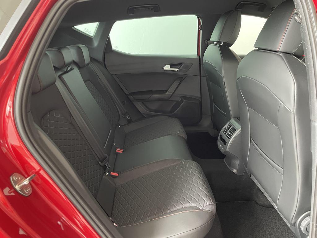 SEAT León 1.5 TSI S&S FR 25 Aniversario 85 kW (116 CV) - 5