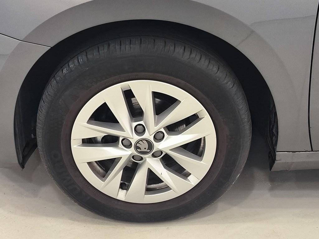 Skoda Fabia 1.0 TSI Selection 70 kW (95 CV) - 7