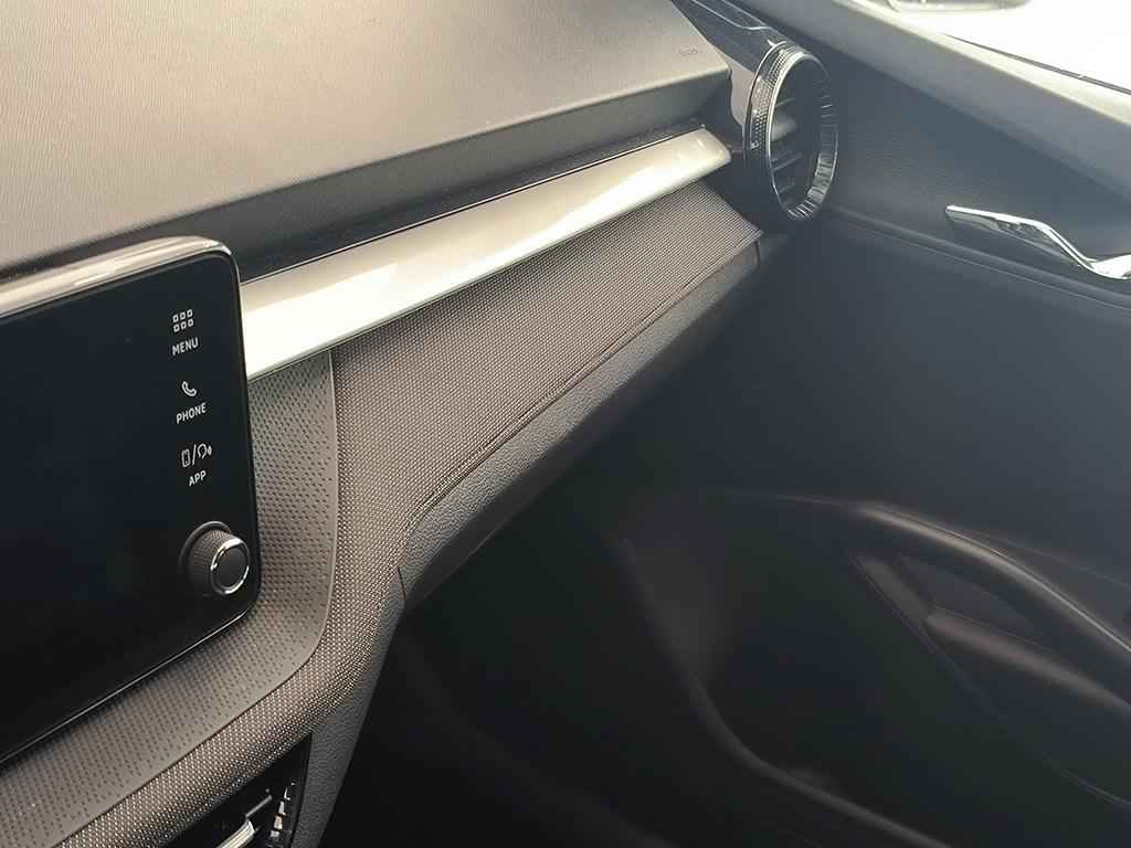 Skoda Fabia 1.0 TSI Selection 70 kW (95 CV) - 12