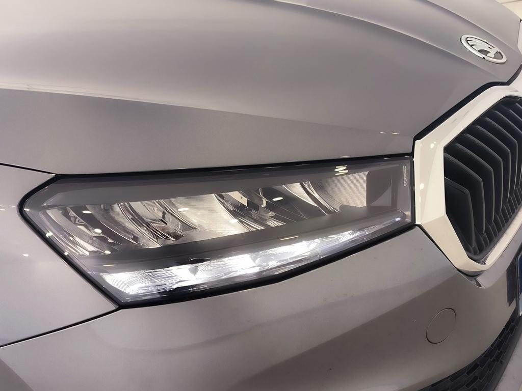 Skoda Fabia 1.0 TSI Selection 70 kW (95 CV) - 17