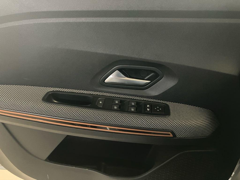 Dacia Sandero Essential TCe 66 kW (91 CV) - 14