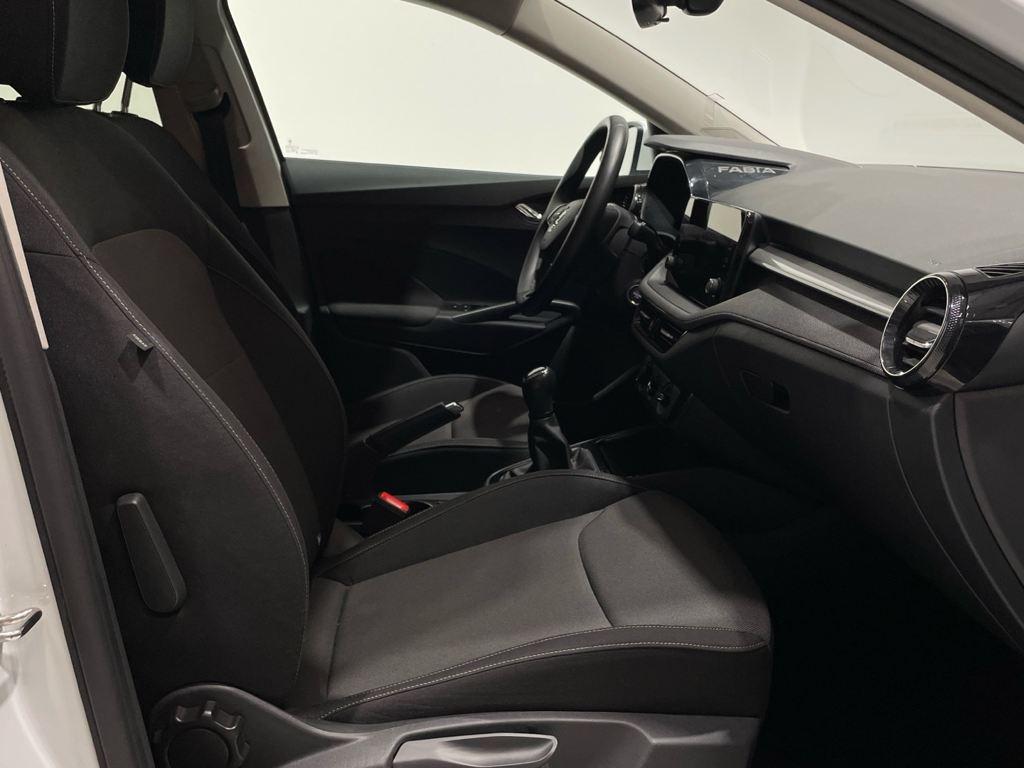 Skoda Fabia 1.0 TSI Selection 70 kW (95 CV) - 4