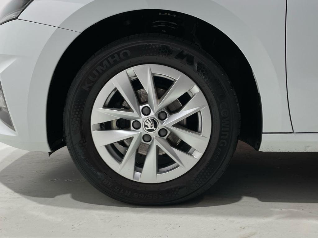 Skoda Fabia 1.0 TSI Selection 70 kW (95 CV) - 7