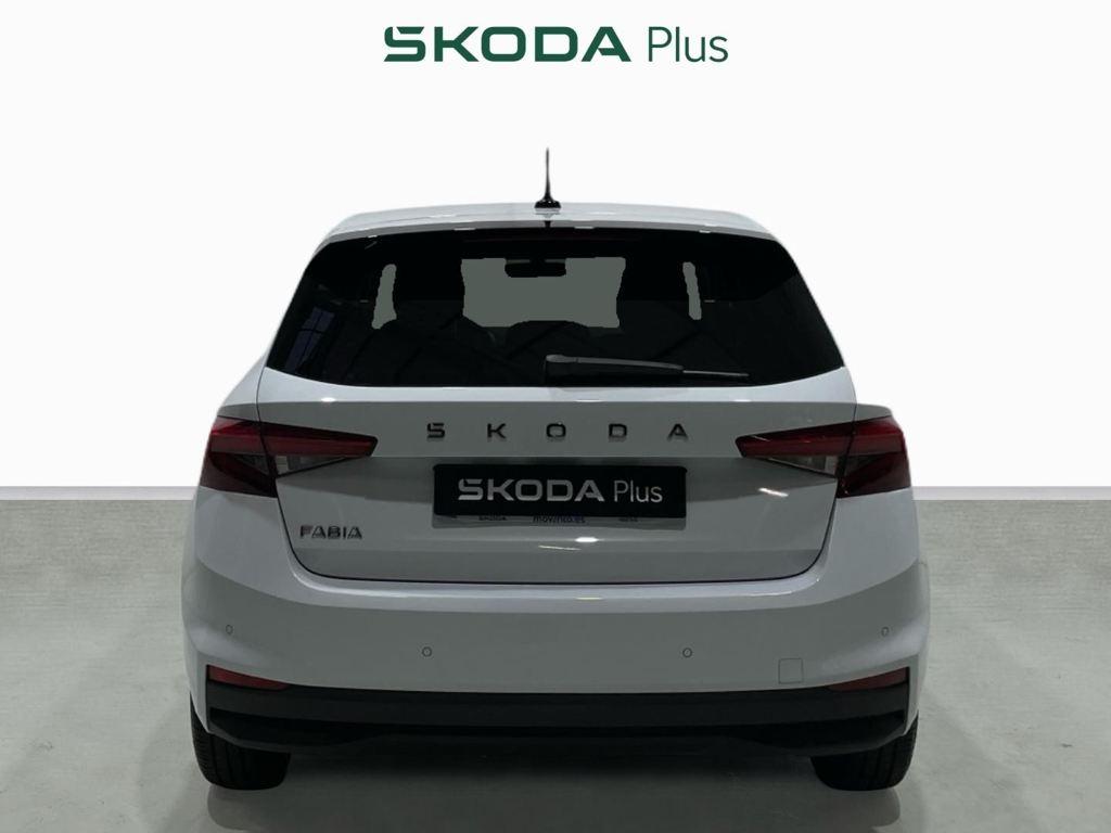 Skoda Fabia 1.0 TSI Selection 70 kW (95 CV) - 9