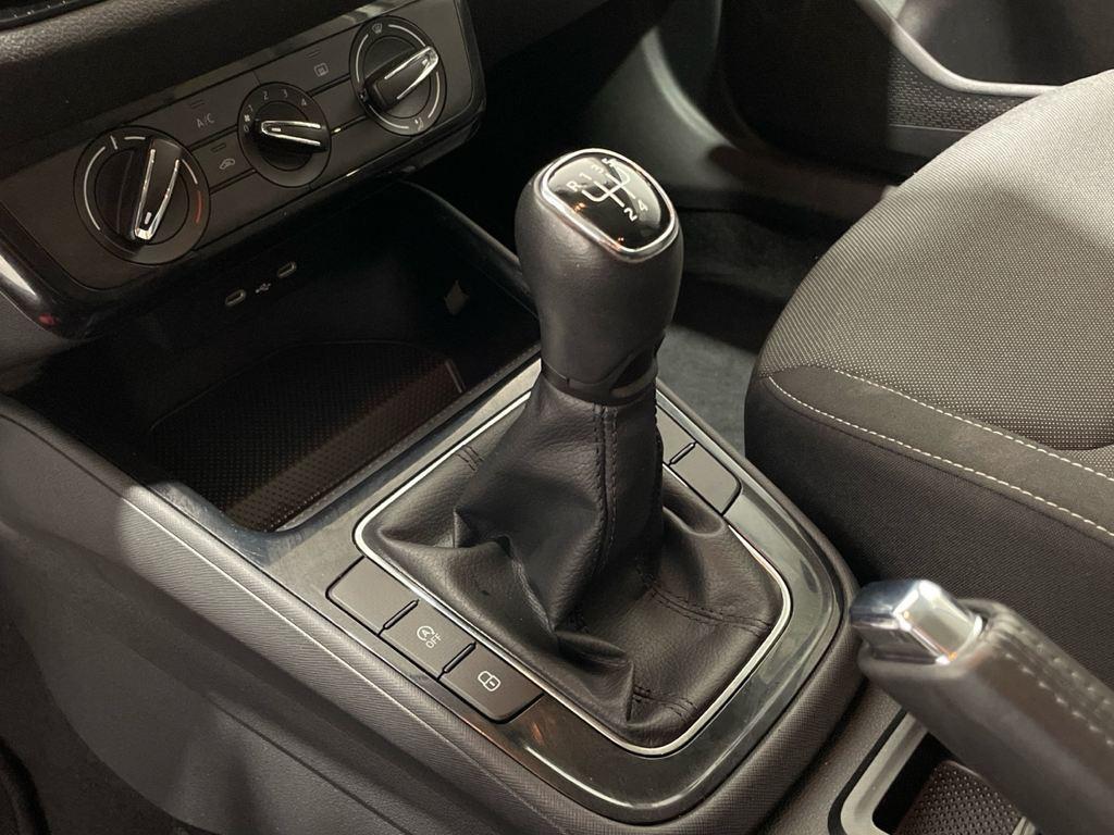 Skoda Fabia 1.0 TSI Selection 70 kW (95 CV) - 18