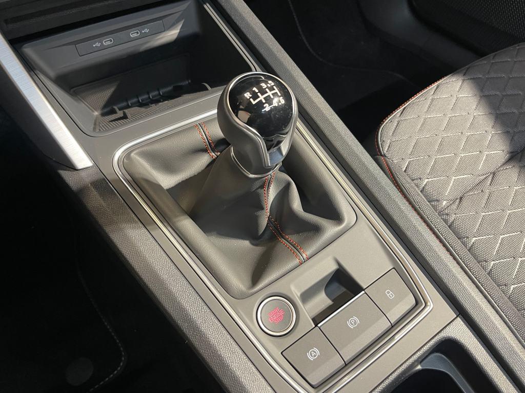 SEAT León 1.5 TSI S&S FR 25 Aniversario 85 kW (116 CV) - 8