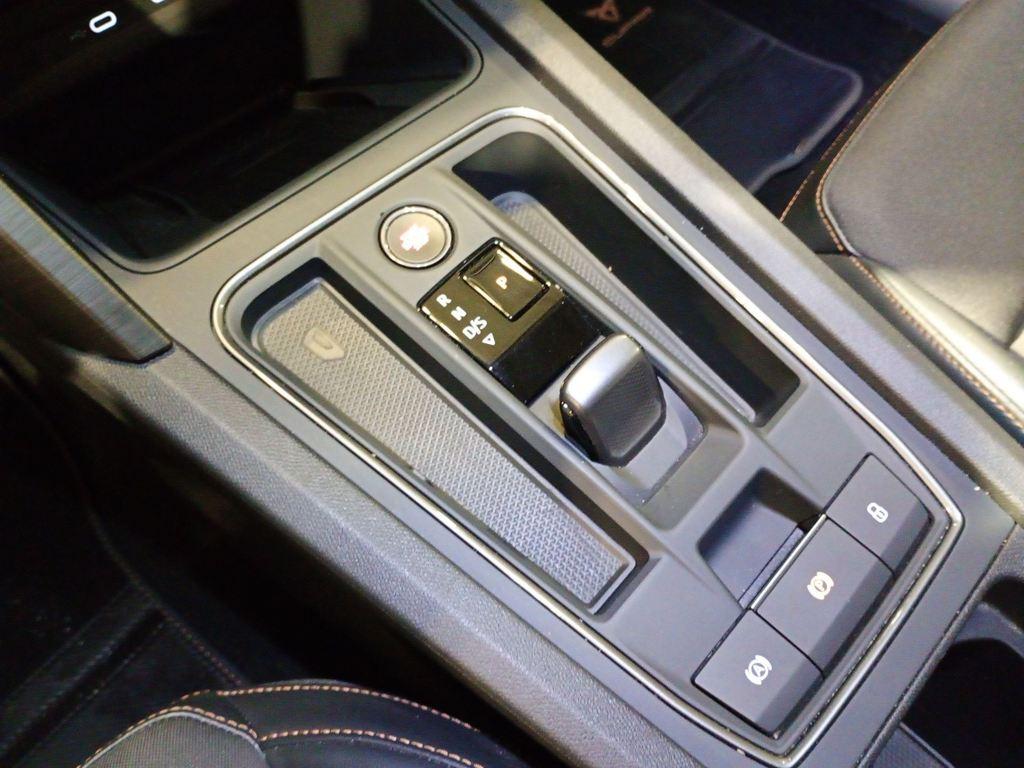 CUPRA Formentor 1.4 e-Hybrid DSG 150 kW (204 CV) - 11